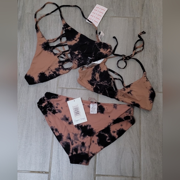 🆕 3pc DIPPIN’ DAISY’S BIKINI SET - Picture 2 of 5